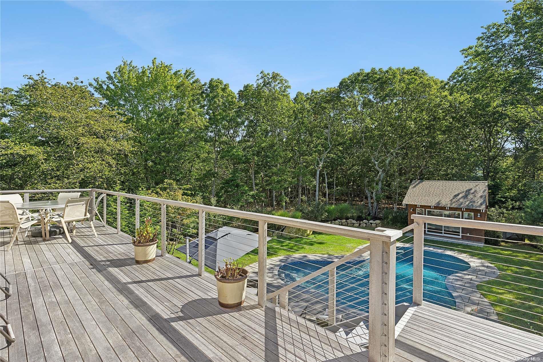 Single Family Hill Side  Suffolk County, NY 11937, MLS-L3578111-3