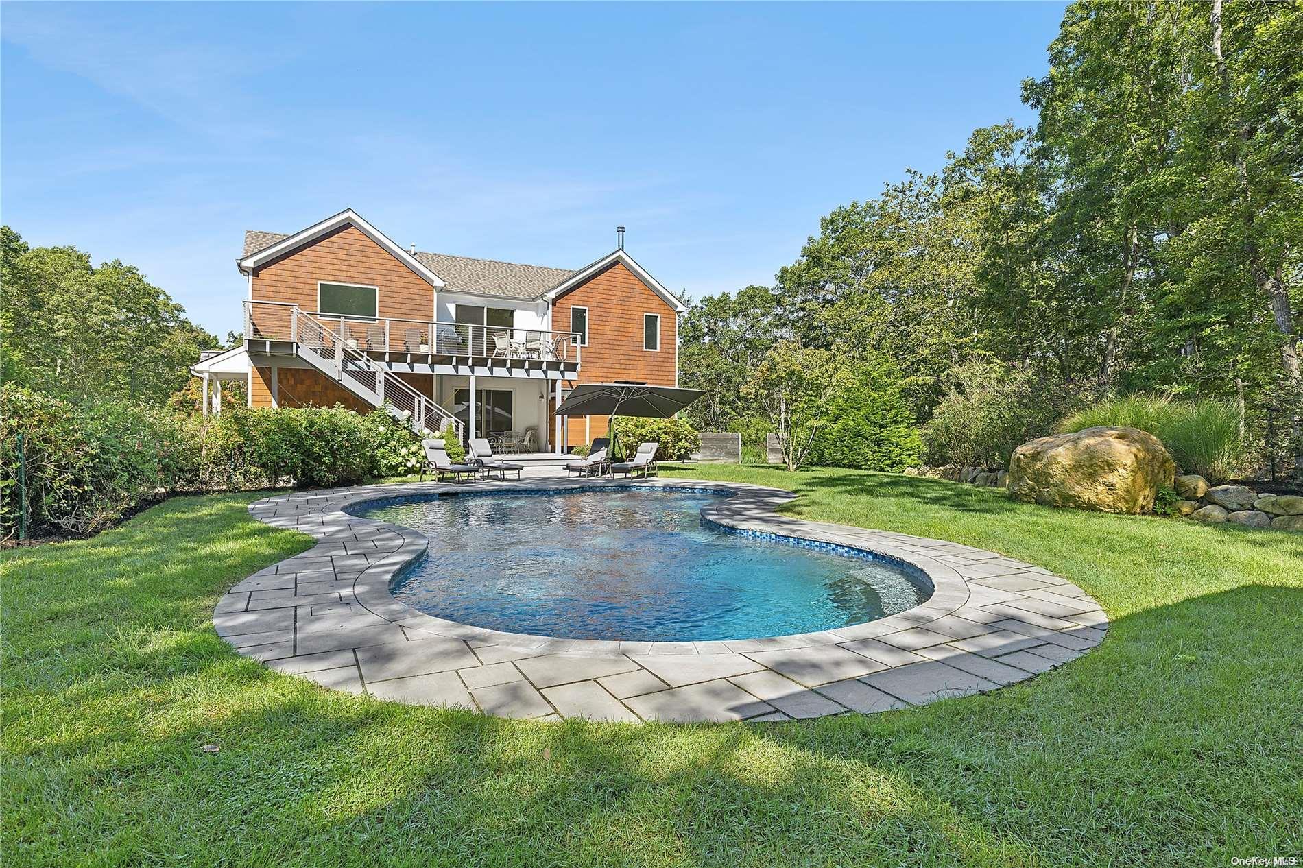 Single Family Hill Side  Suffolk County, NY 11937, MLS-L3578111-5
