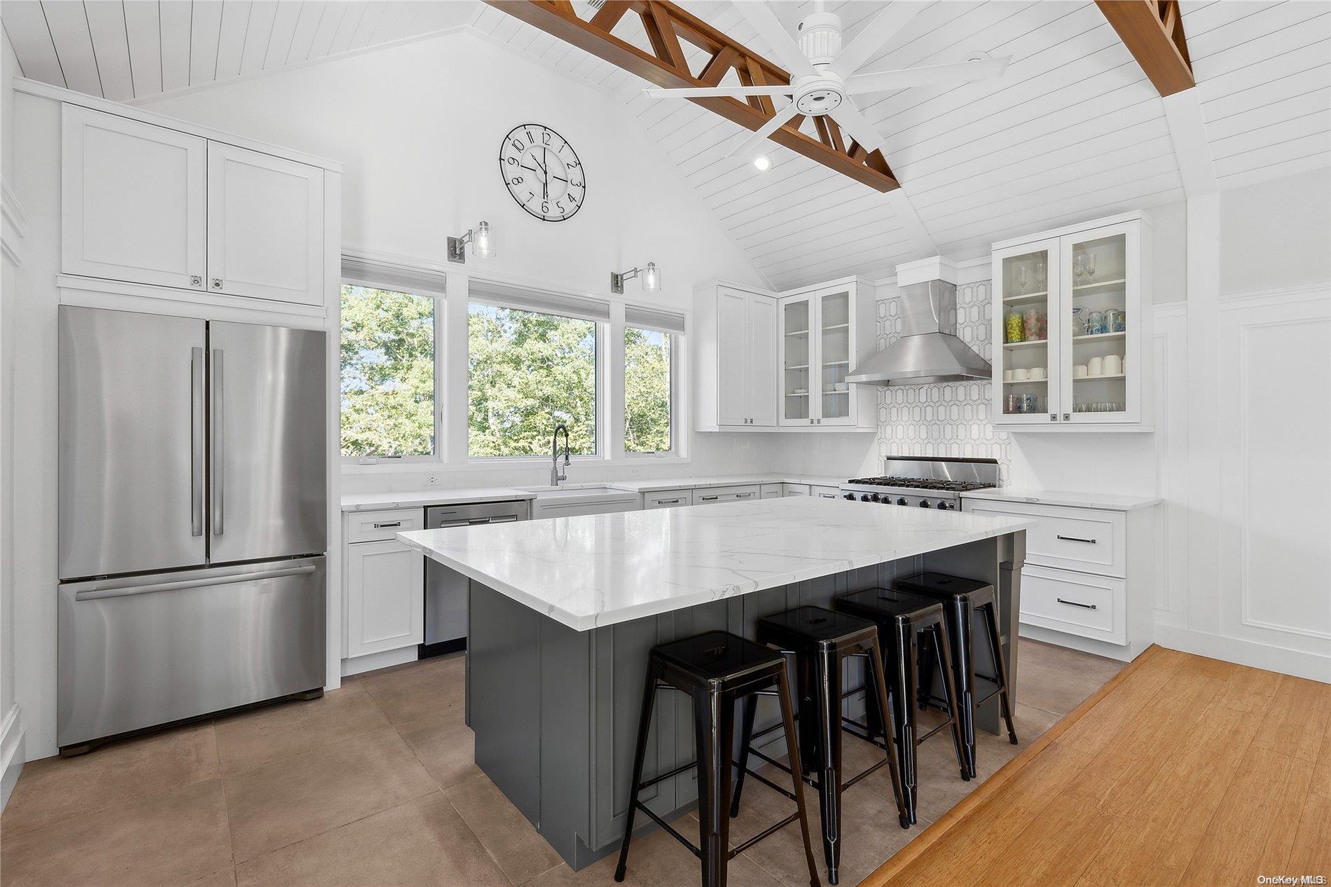 Single Family Hill Side  Suffolk County, NY 11937, MLS-L3578111-7
