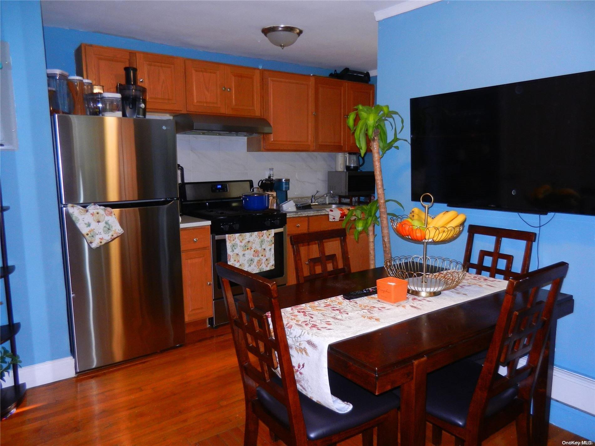 Single Family 86th  Queens, NY 11369, MLS-L3578122-4
