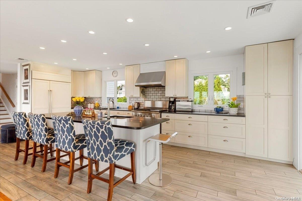 Single Family Oceanview  Suffolk County, NY 11968, MLS-L3578152-14