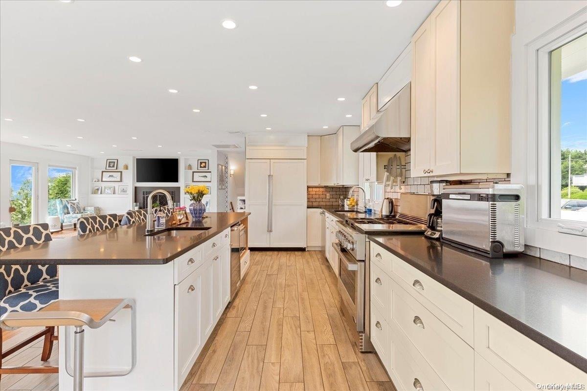 Single Family Oceanview  Suffolk County, NY 11968, MLS-L3578152-15