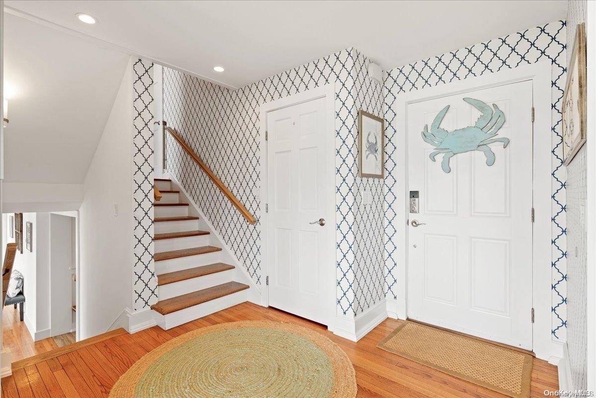 Single Family Oceanview  Suffolk County, NY 11968, MLS-L3578152-22
