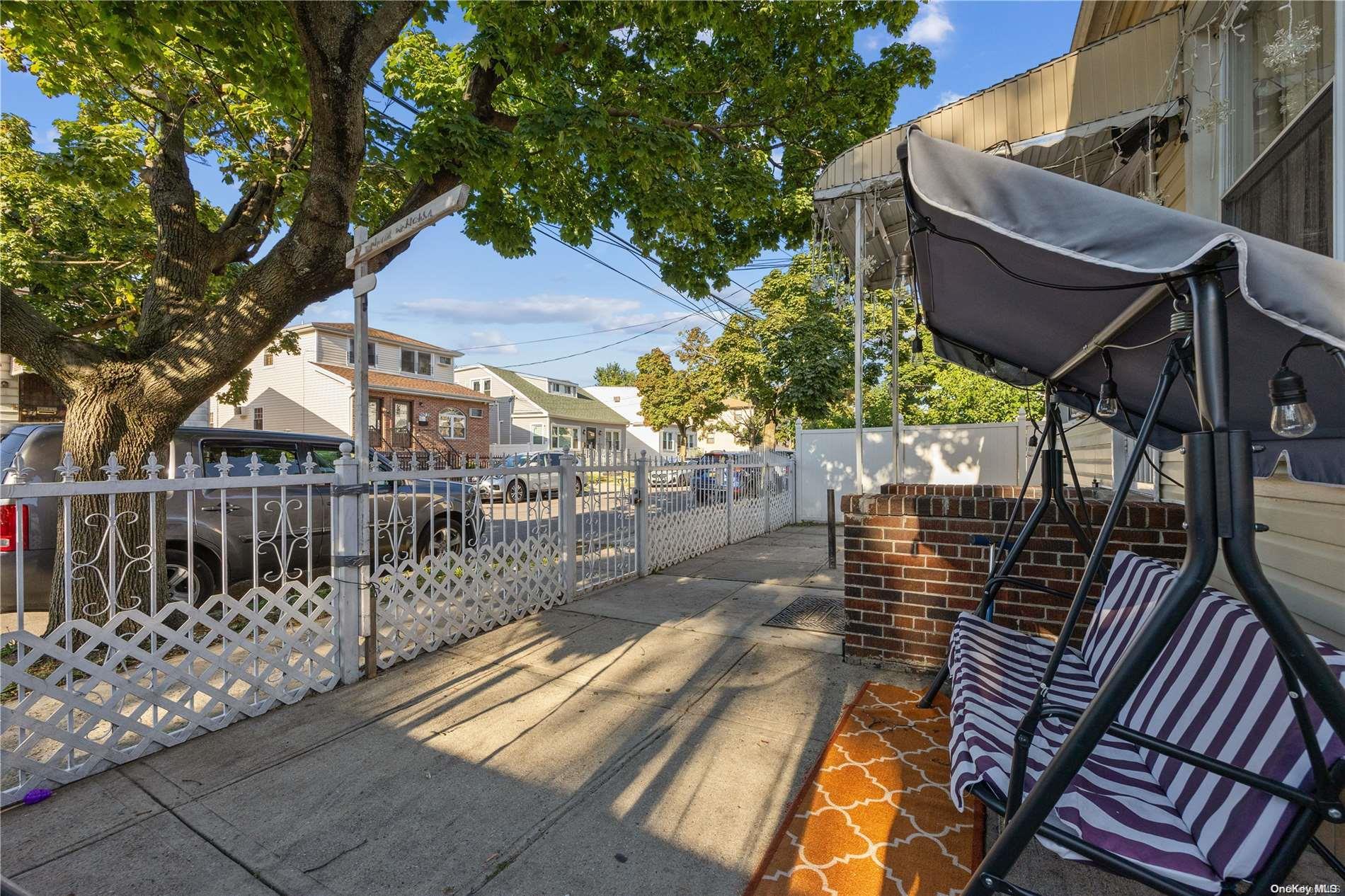 Single Family 120th  Queens, NY 11434, MLS-L3578292-2