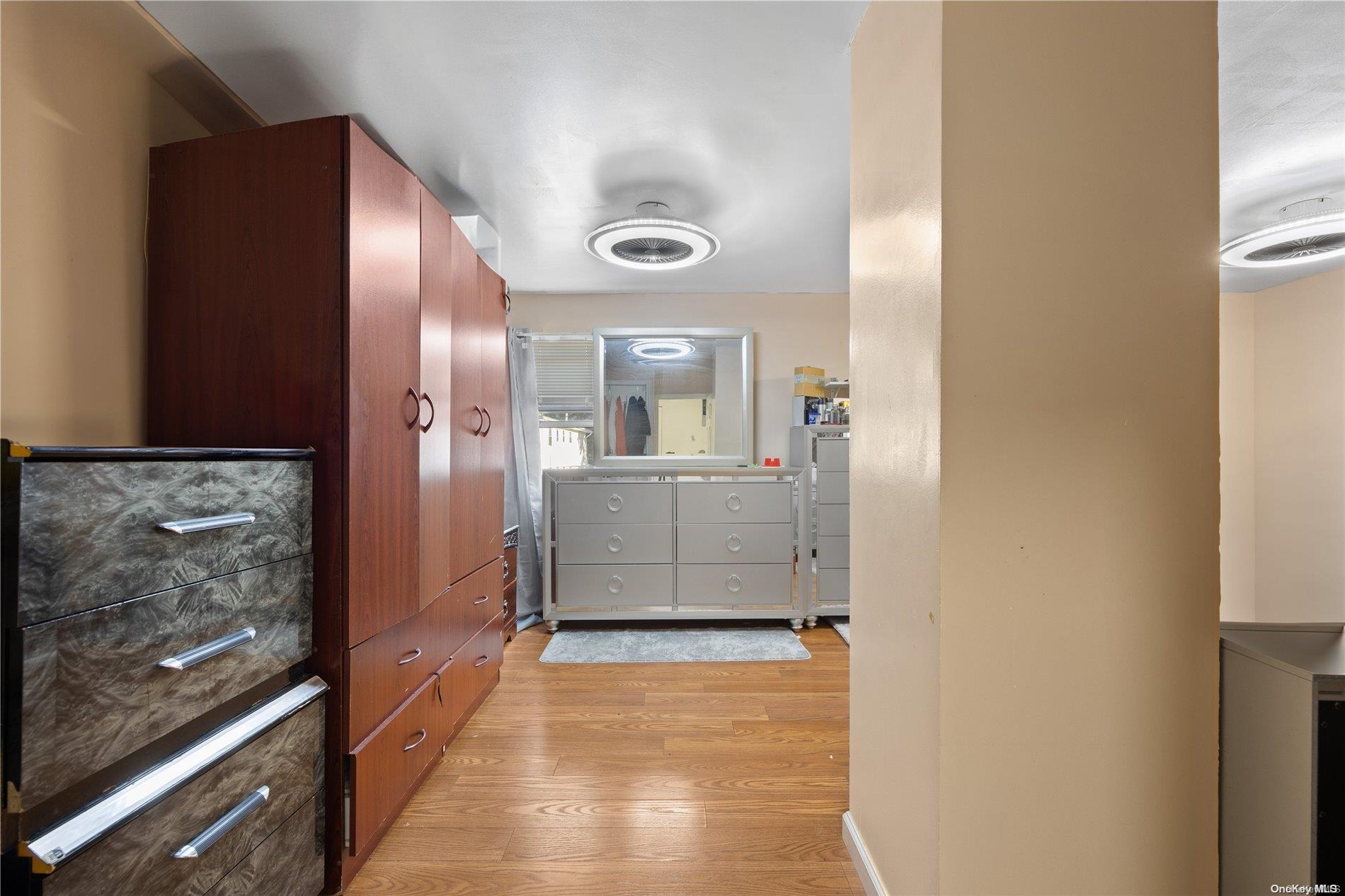 Single Family 120th  Queens, NY 11434, MLS-L3578292-20