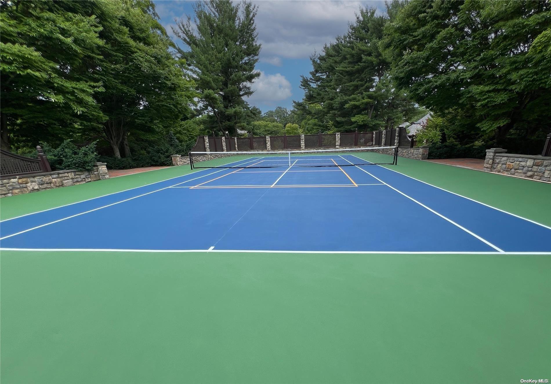 Single Family Applewood Estate  Nassau County, NY 11545, MLS-L3578383-29