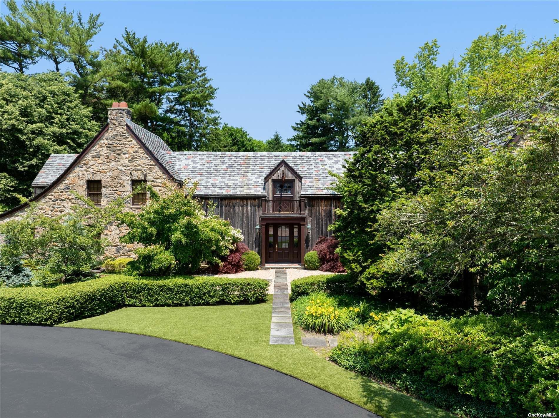 Single Family Applewood Estate  Nassau County, NY 11545, MLS-L3578383-30