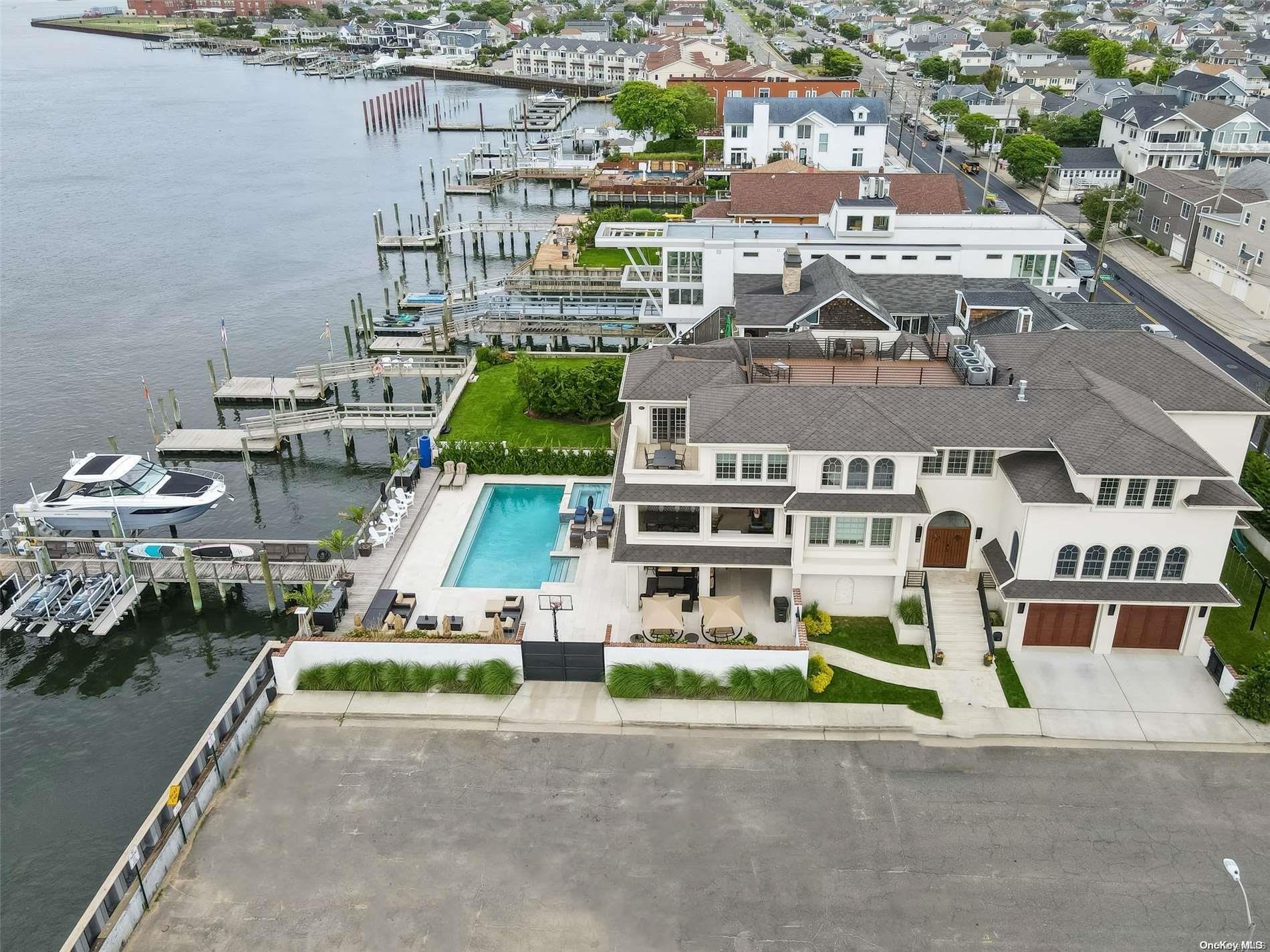 Single Family Park  Nassau County, NY 11561, MLS-L3578465-2