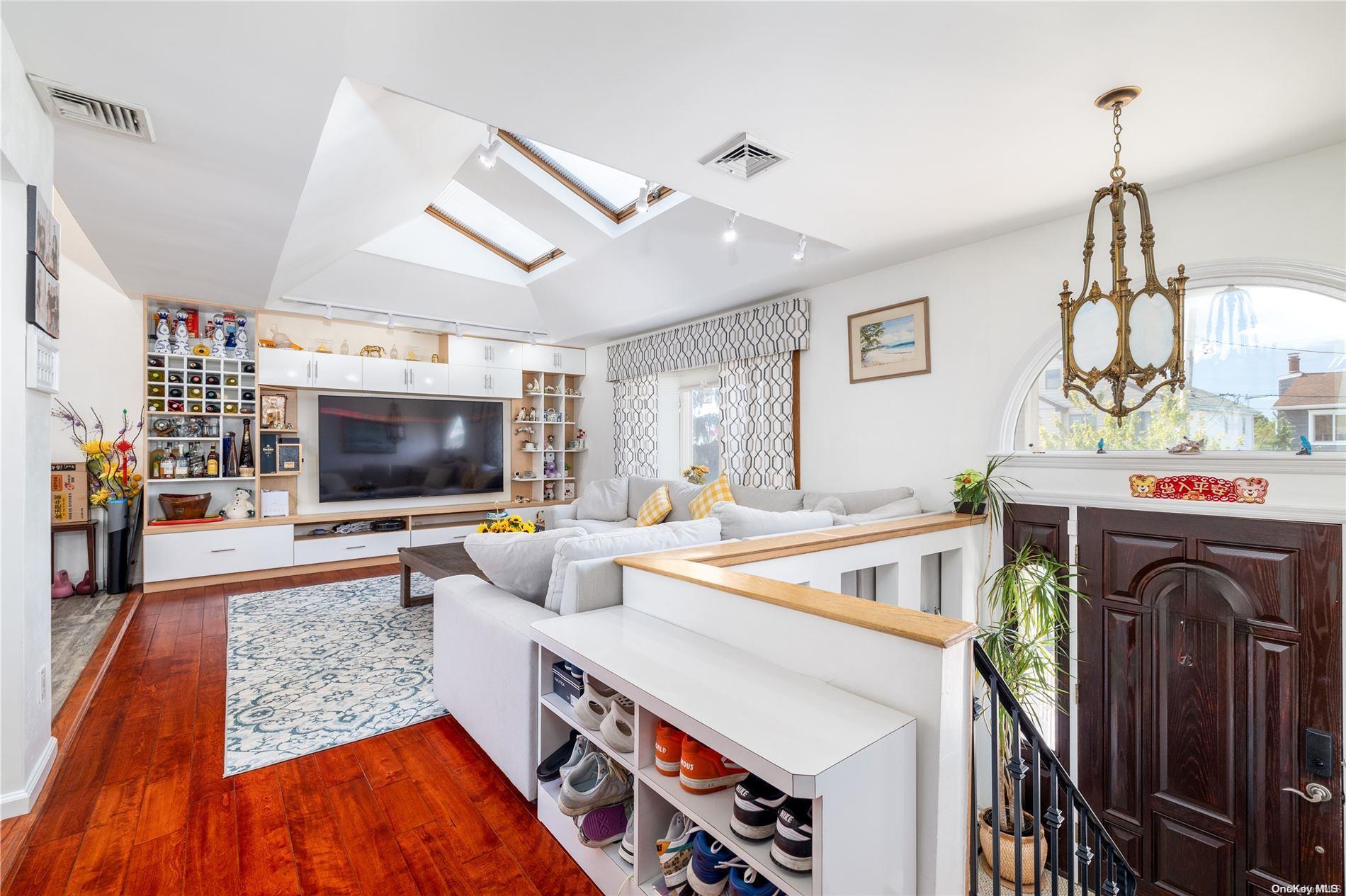 Single Family Ocean  Nassau County, NY 11572, MLS-L3578561-6