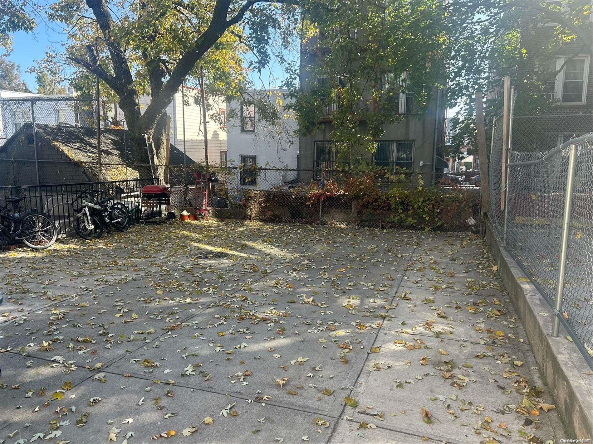 Single Family 41st  Queens, NY 11368, MLS-L3578636-7