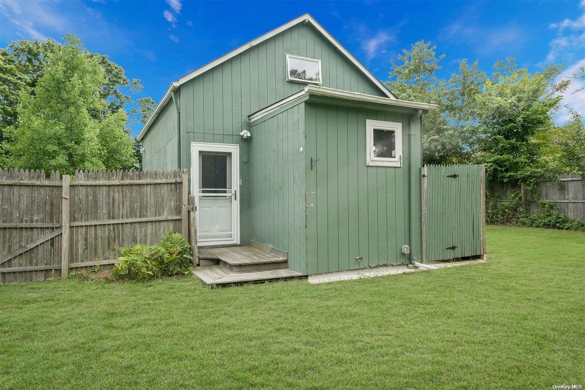 Single Family Seatuck  Suffolk County, NY 11941, MLS-L3578656-21