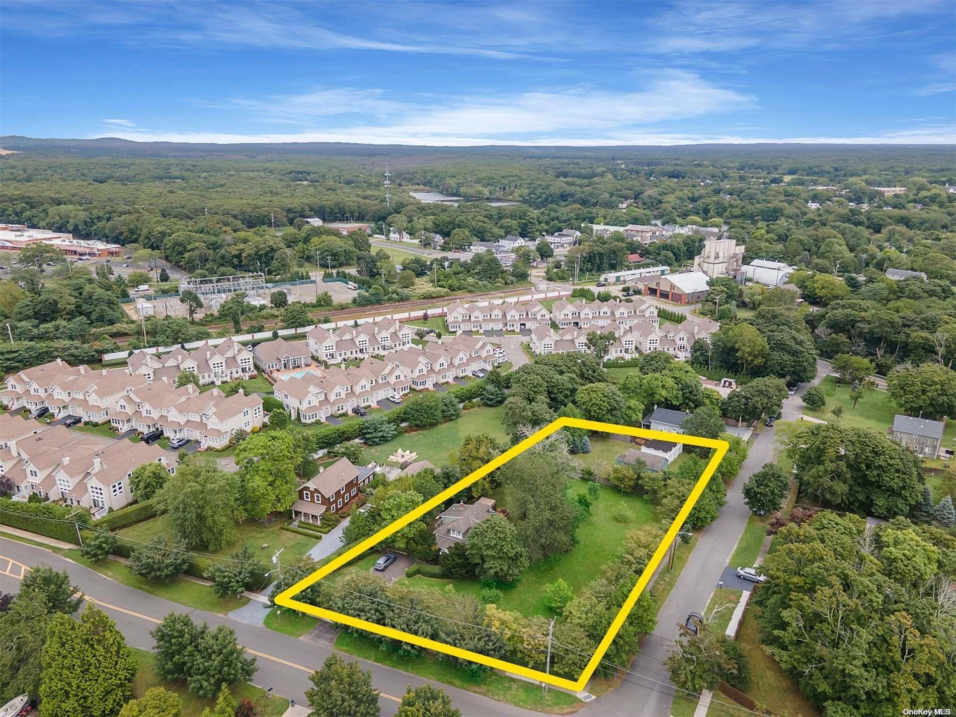 Single Family Seatuck  Suffolk County, NY 11941, MLS-L3578656-30