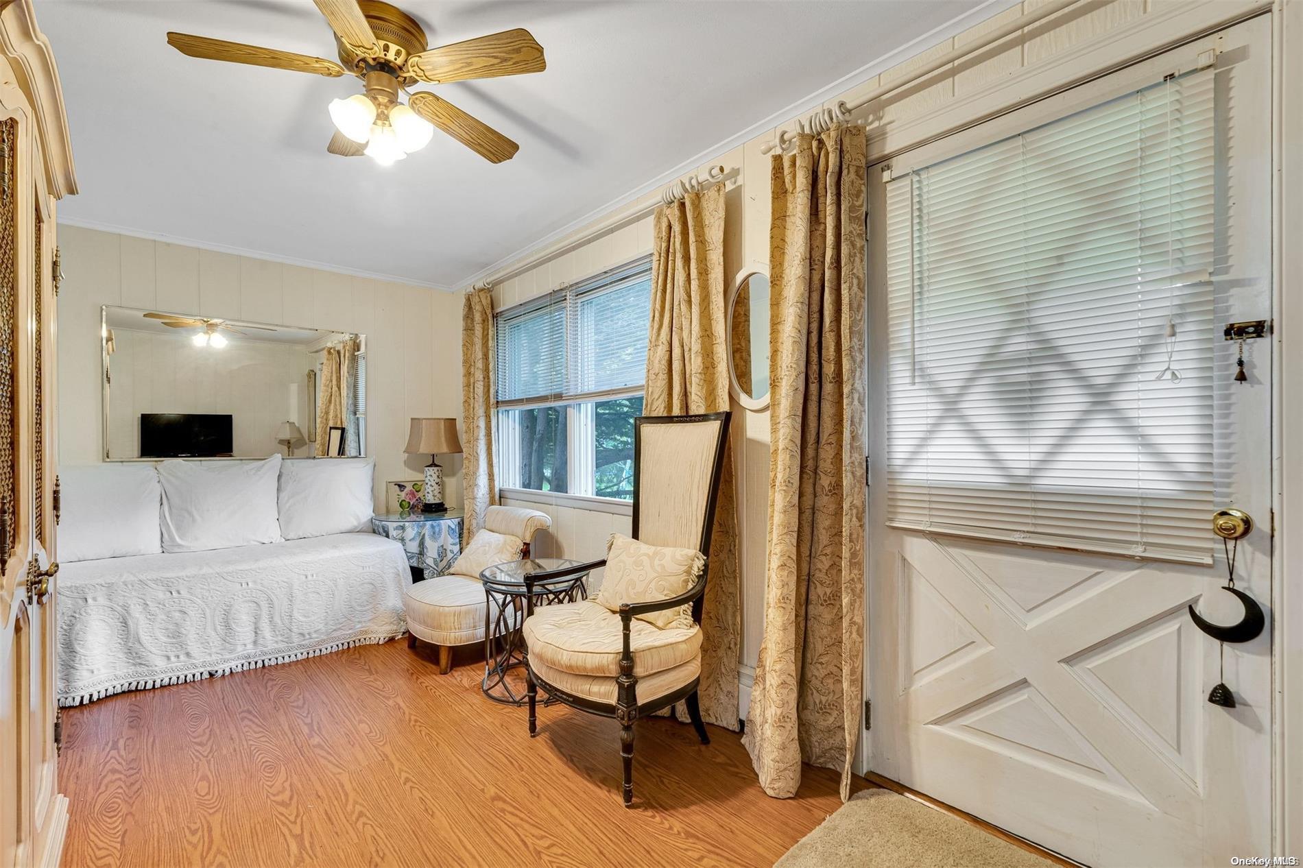 Single Family Seatuck  Suffolk County, NY 11941, MLS-L3578656-4