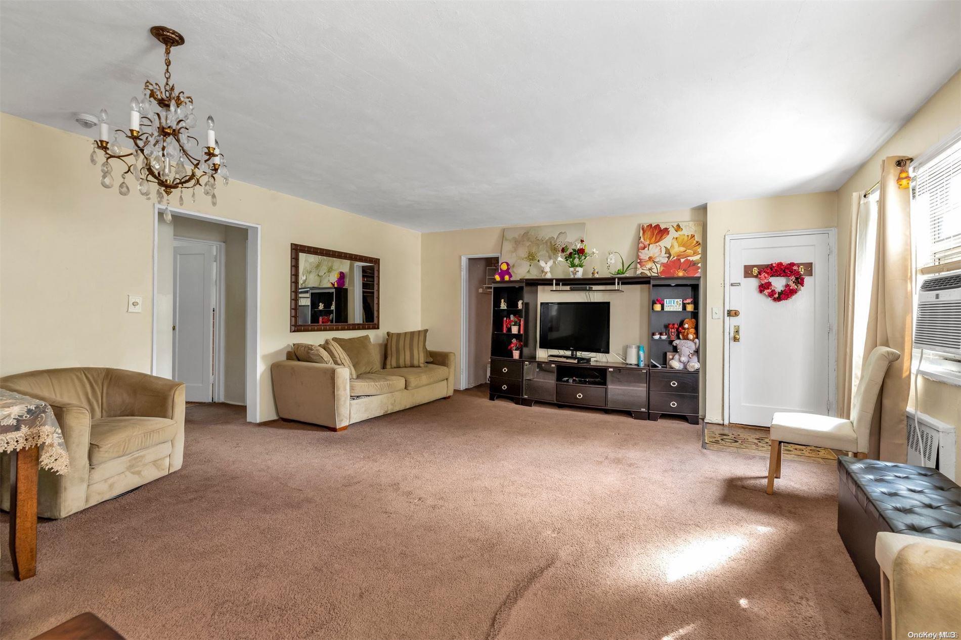 Coop 17th  Queens, NY 11357, MLS-L3578669-3