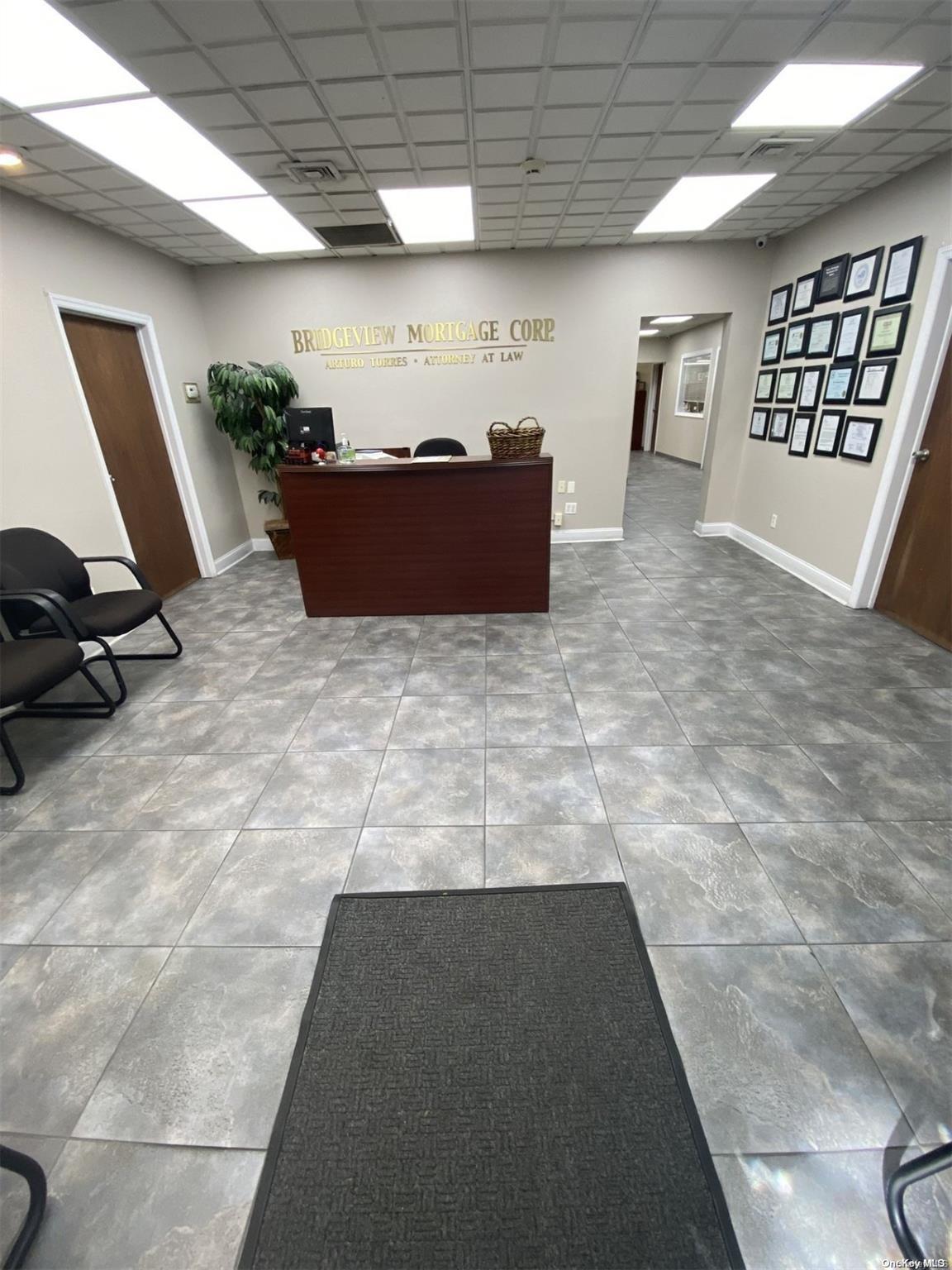 Commercial Lease Hempstead  Nassau County, NY 11010, MLS-L3578765-3