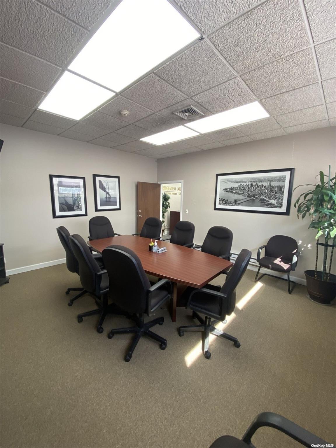 Commercial Lease Hempstead  Nassau County, NY 11010, MLS-L3578765-4
