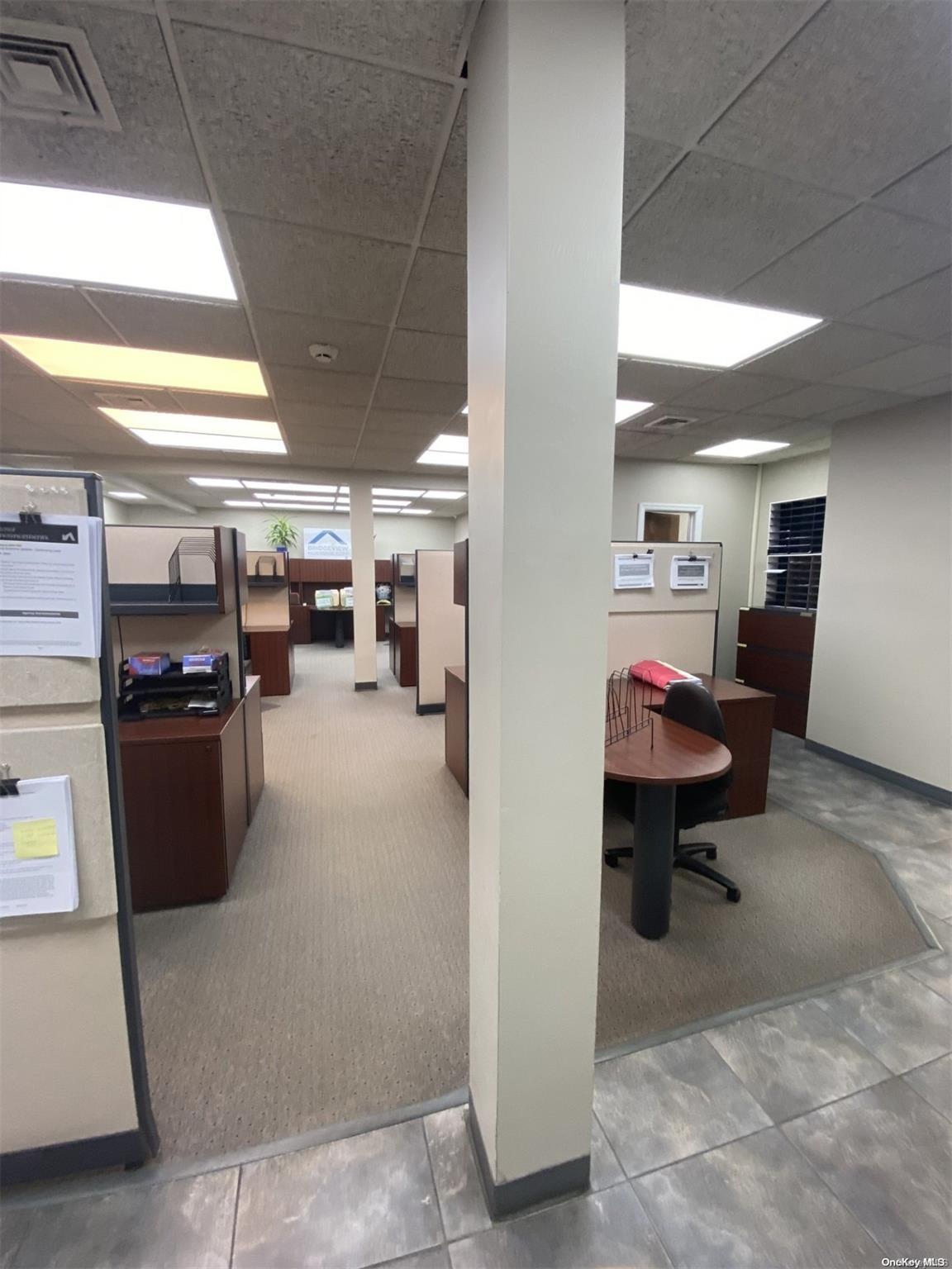 Commercial Lease Hempstead  Nassau County, NY 11010, MLS-L3578765-6