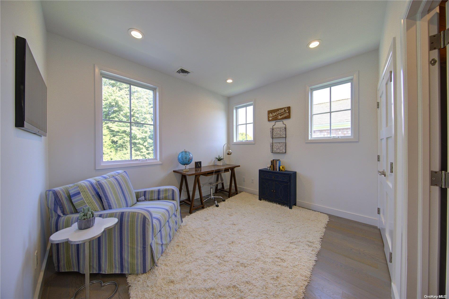 Single Family Crystal Mews  Suffolk County, NY 11937, MLS-L3578769-14