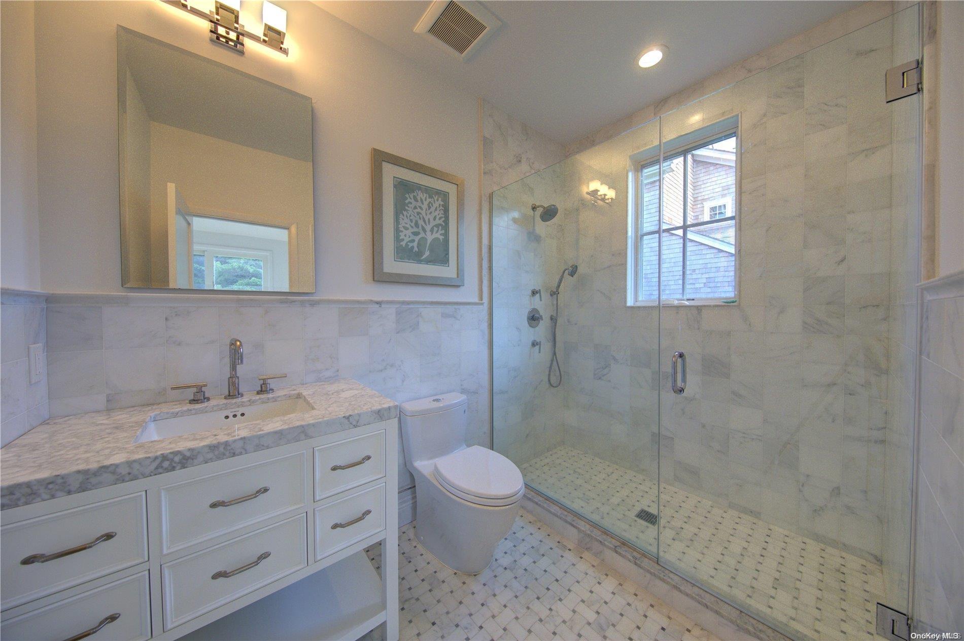 Single Family Crystal Mews  Suffolk County, NY 11937, MLS-L3578769-9