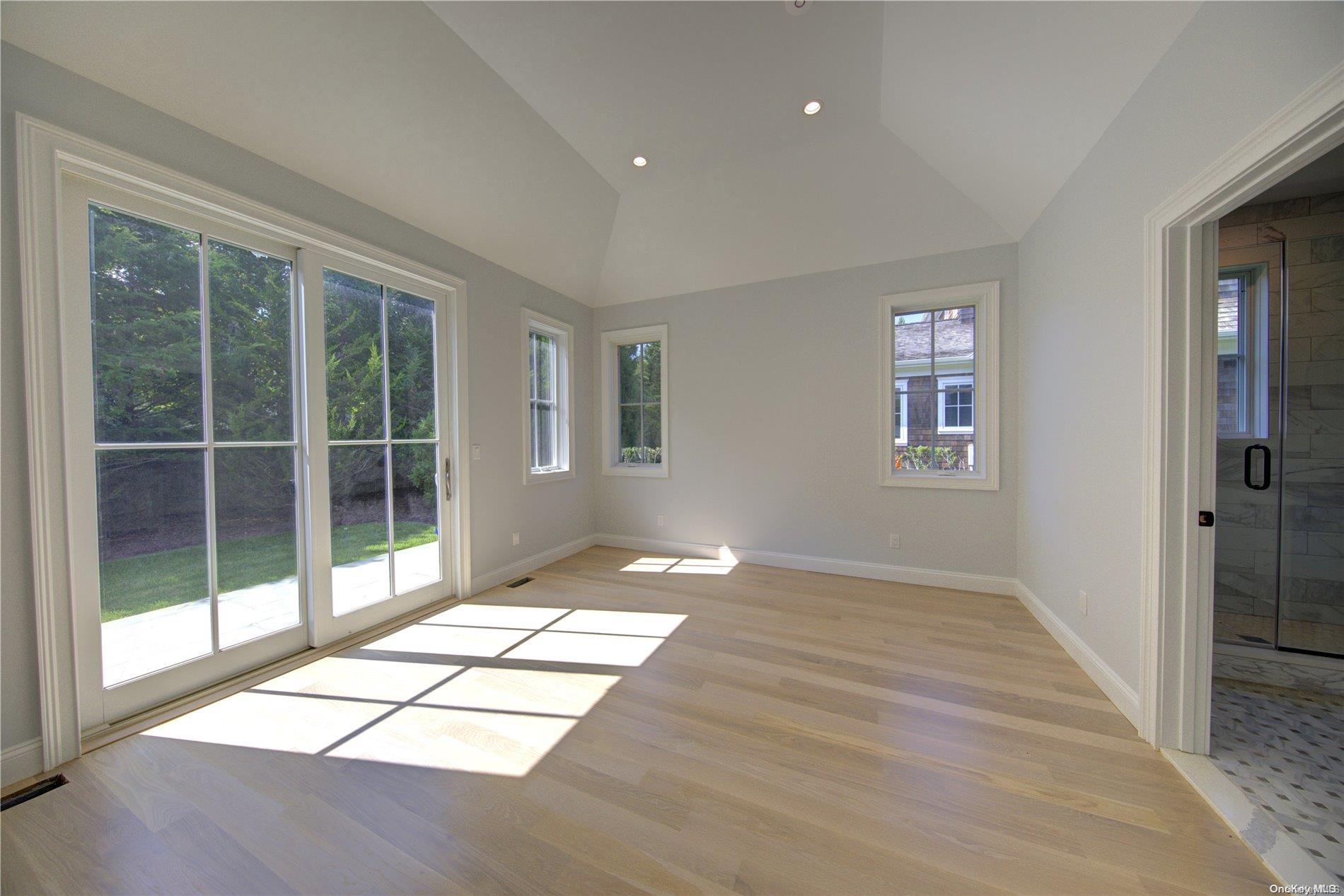 Single Family Crystal Mews  Suffolk County, NY 11937, MLS-L3578771-9