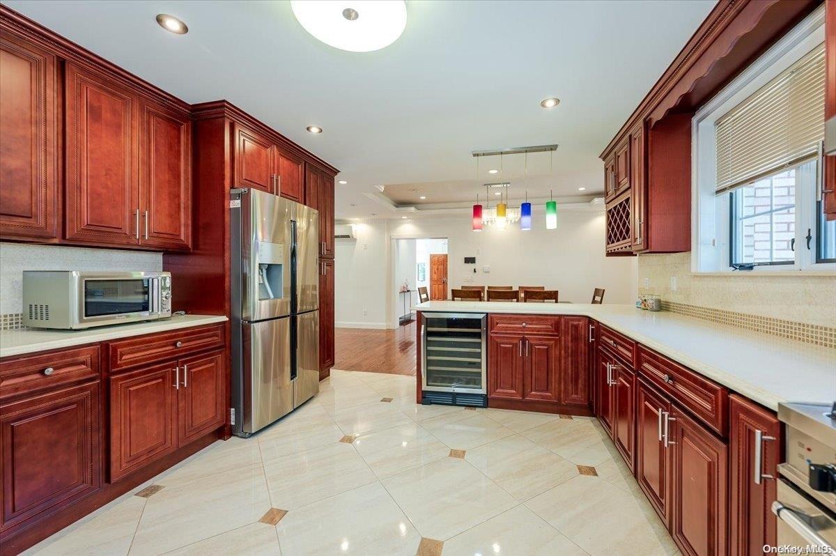 Single Family Rushmore  Queens, NY 11362, MLS-L3579146-11