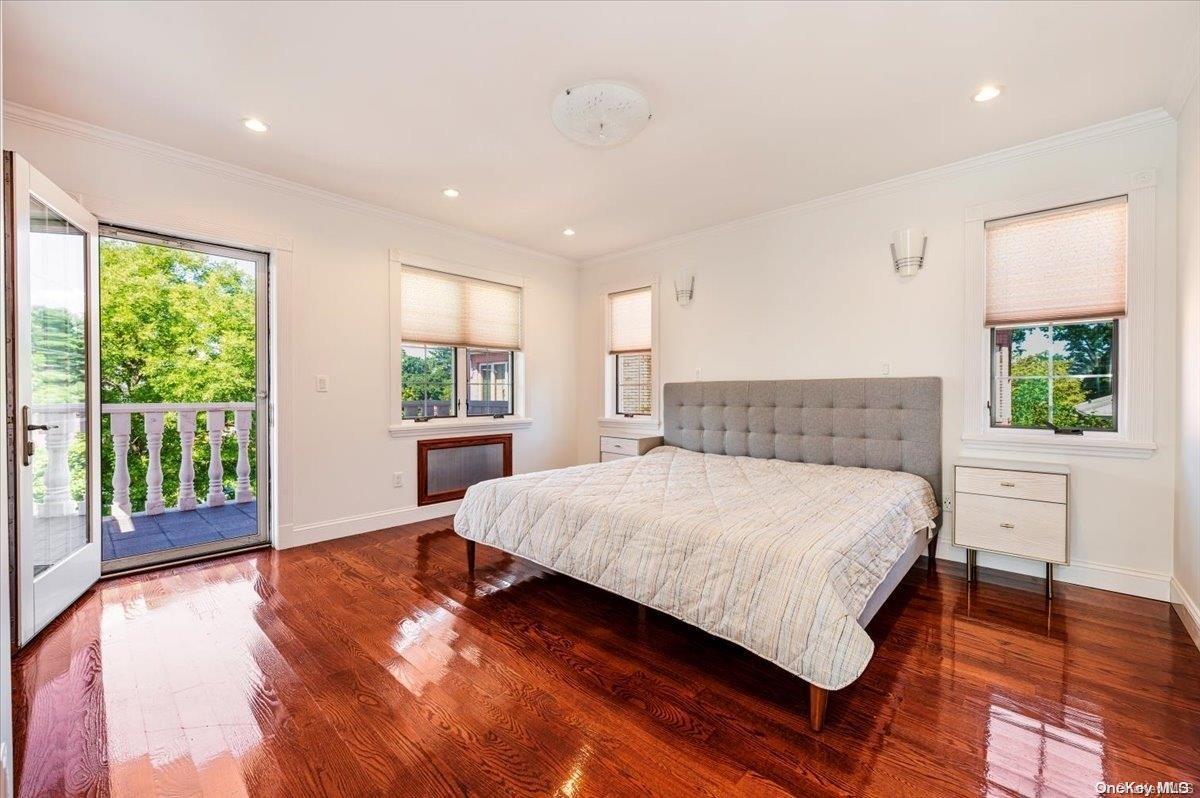 Single Family Rushmore  Queens, NY 11362, MLS-L3579146-15
