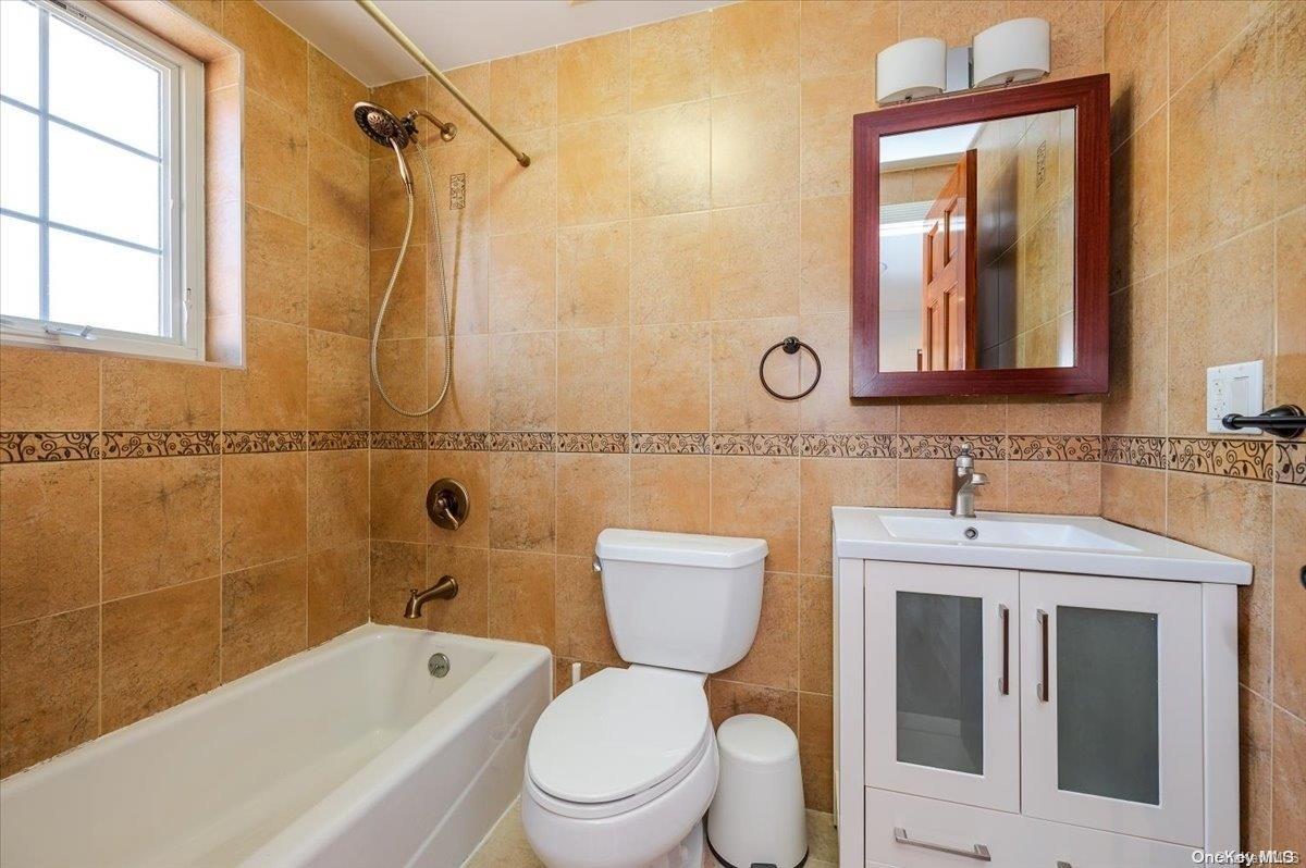 Single Family Rushmore  Queens, NY 11362, MLS-L3579146-23