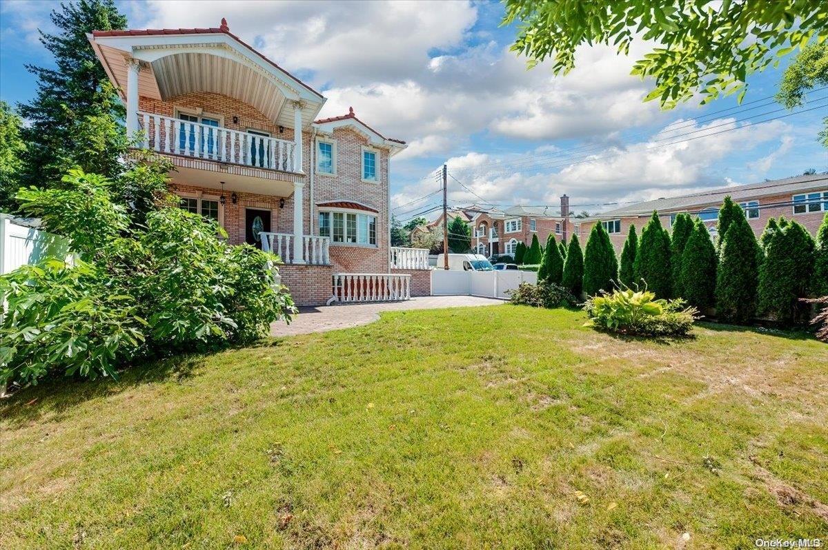 Single Family Rushmore  Queens, NY 11362, MLS-L3579146-30