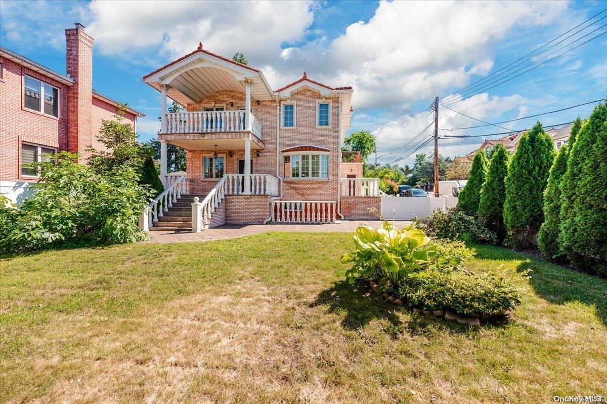 Single Family Rushmore  Queens, NY 11362, MLS-L3579146-31