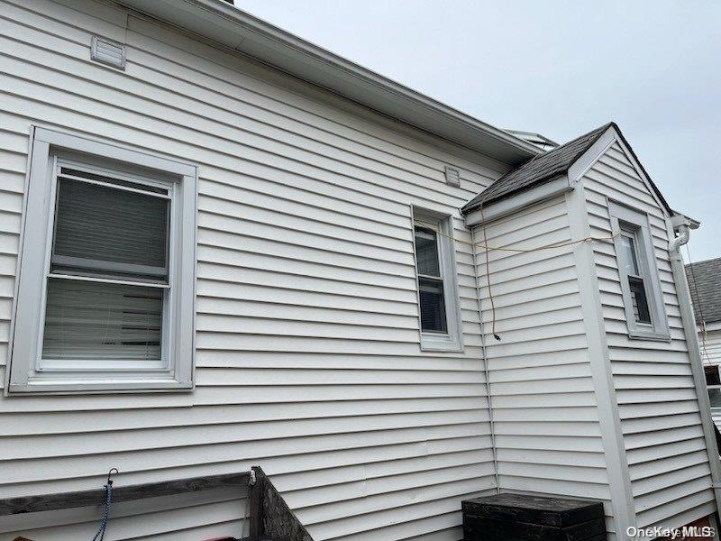 Single Family 9th  Suffolk County, NY 11757, MLS-L3579609-2