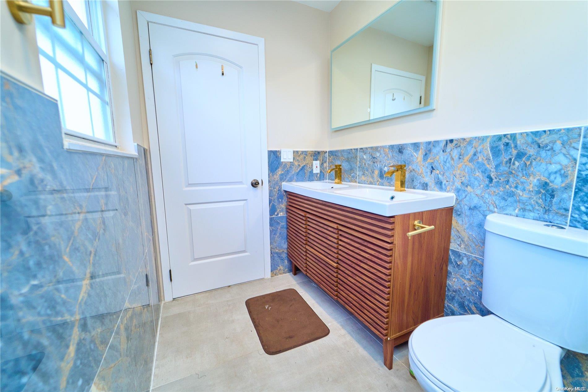 Single Family Baldwin  Nassau County, NY 11550, MLS-L3579700-20