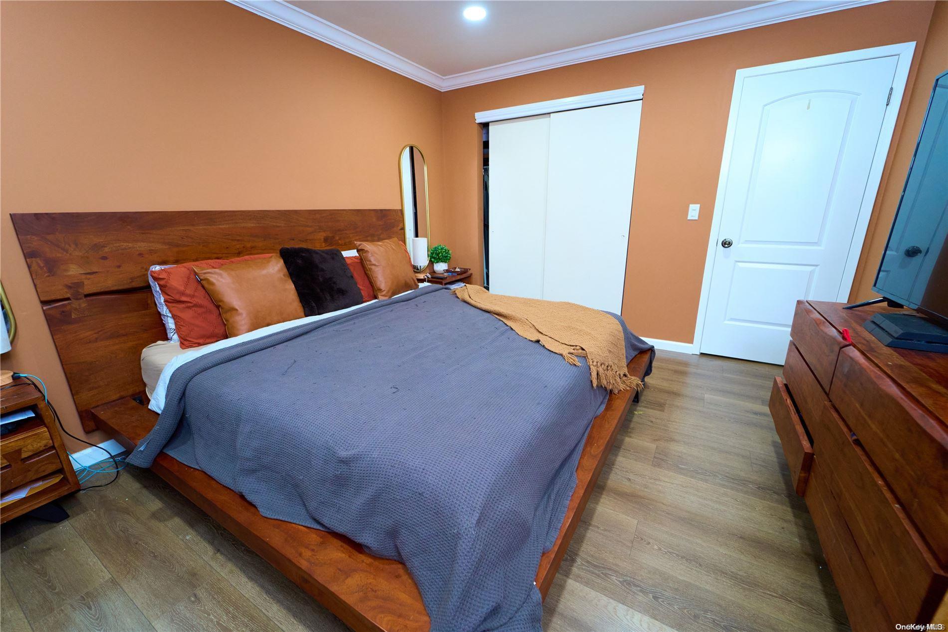 Single Family Baldwin  Nassau County, NY 11550, MLS-L3579700-25