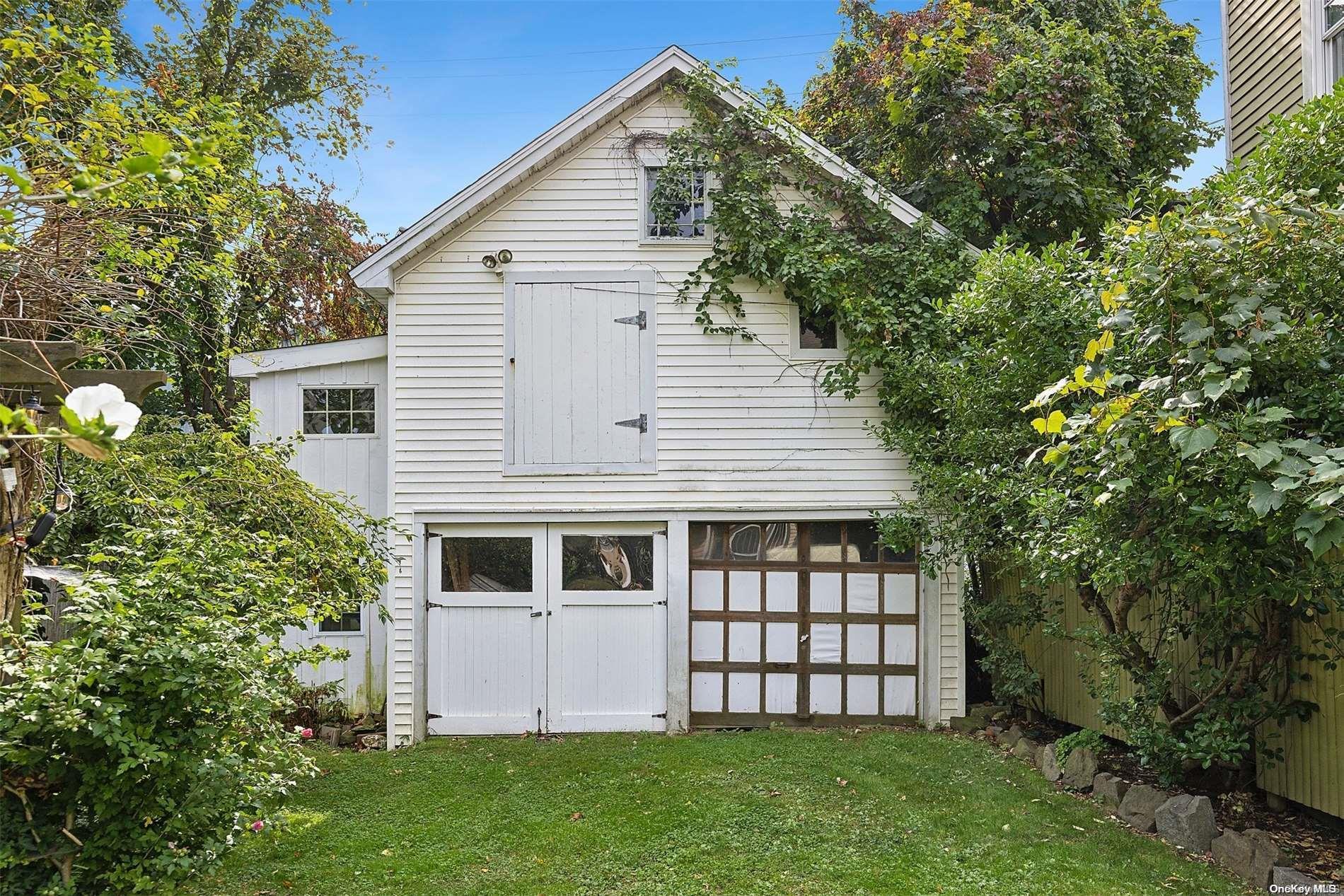 Single Family Bay  Suffolk County, NY 11944, MLS-L3579812-3