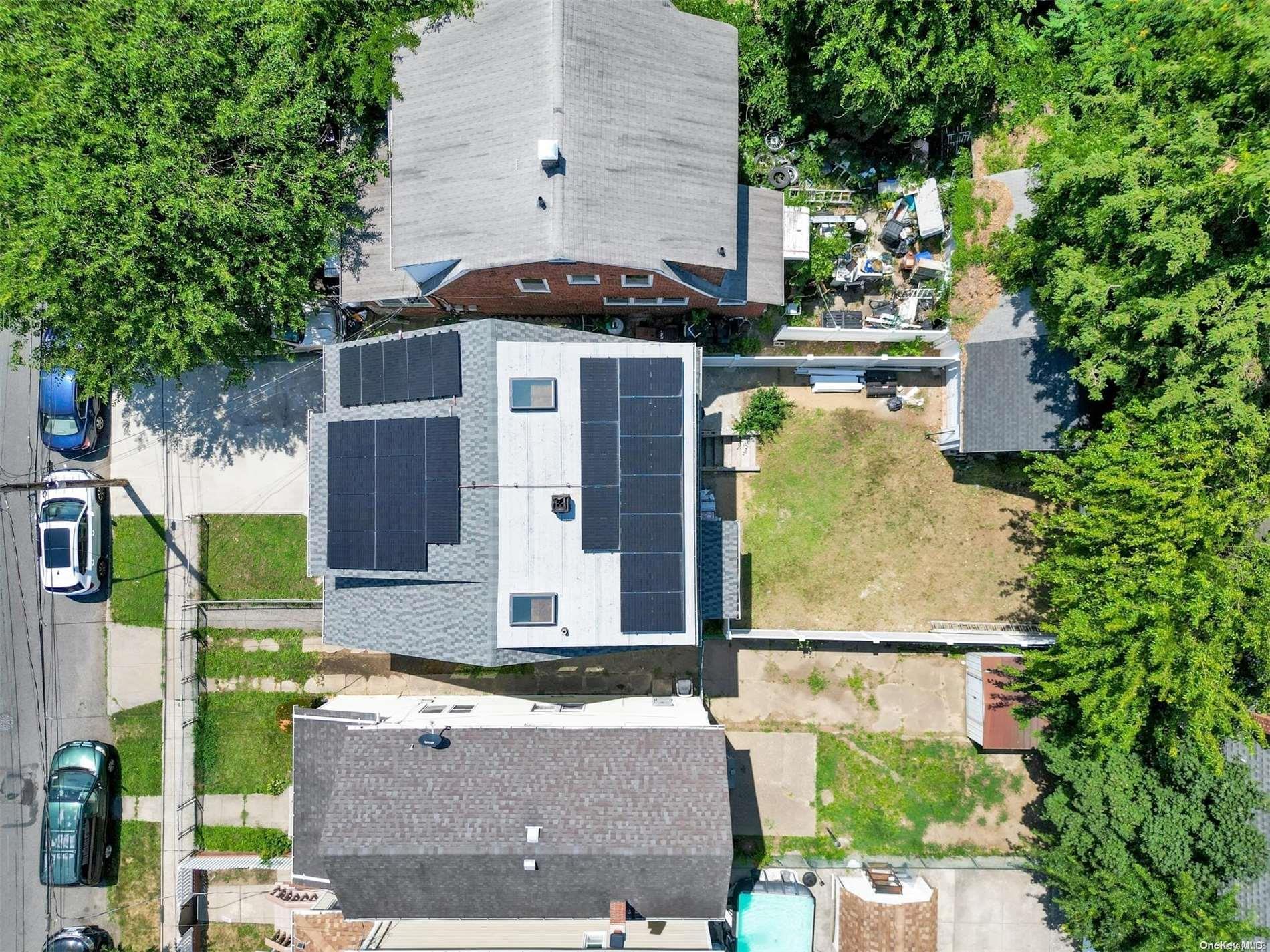 Single Family 217th  Queens, NY 11429, MLS-L3579845-4