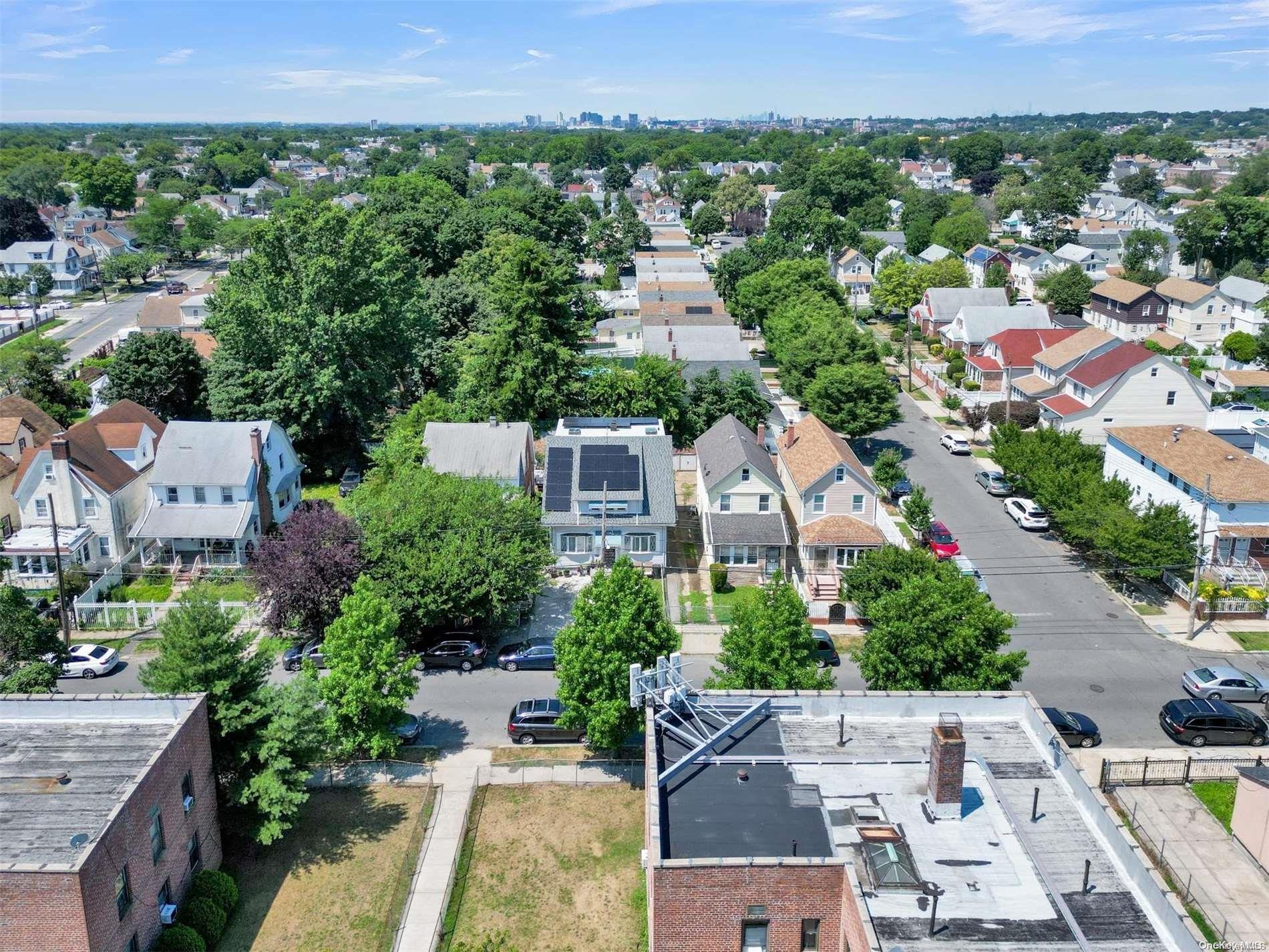 Single Family 217th  Queens, NY 11429, MLS-L3579845-6