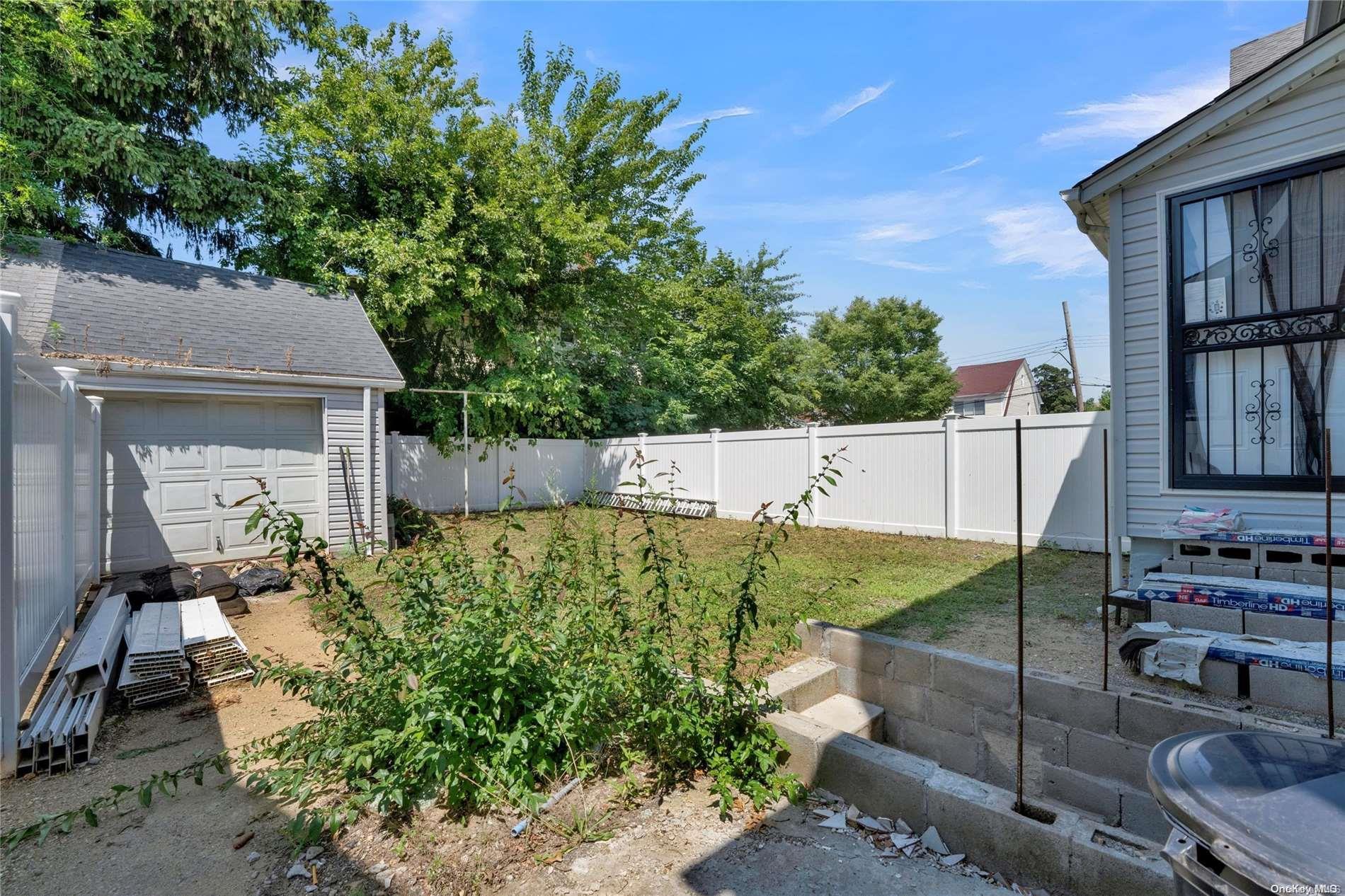 Single Family 217th  Queens, NY 11429, MLS-L3579845-7