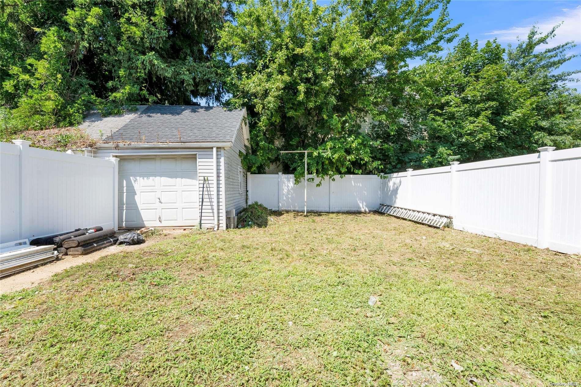 Single Family 217th  Queens, NY 11429, MLS-L3579845-8