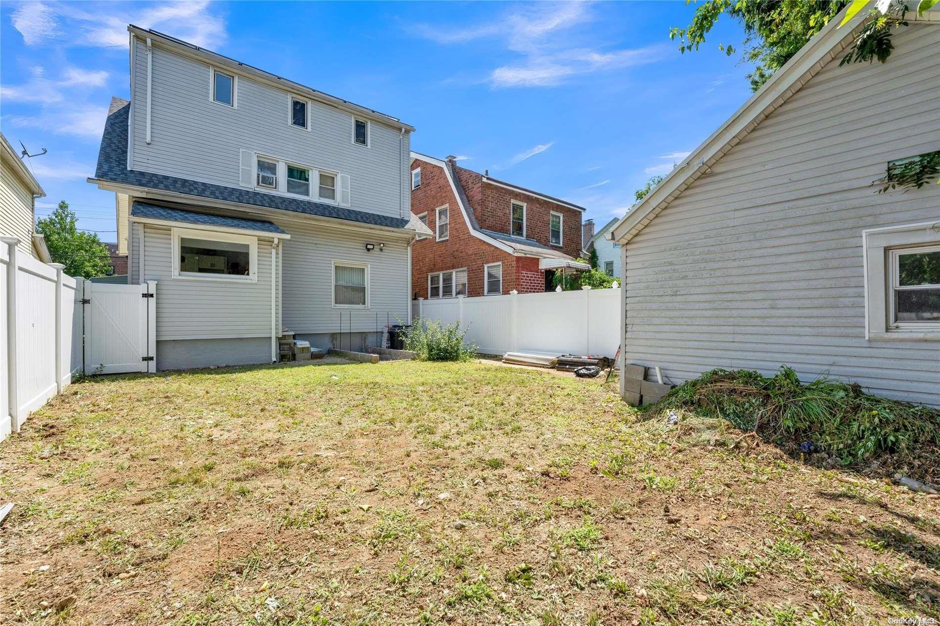 Single Family 217th  Queens, NY 11429, MLS-L3579845-9