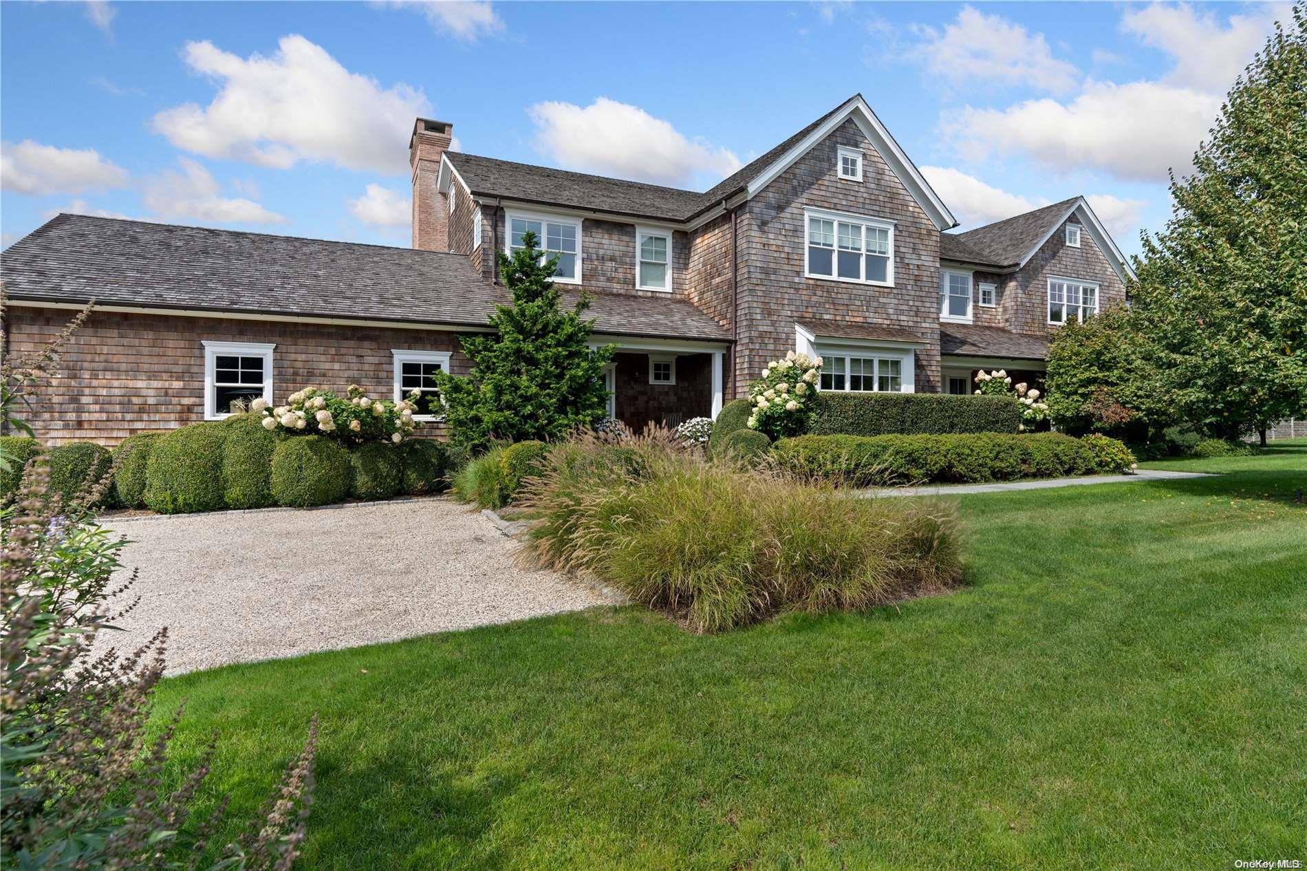 Single Family Chase Ct  Suffolk County, NY 11932, MLS-L3579927-3