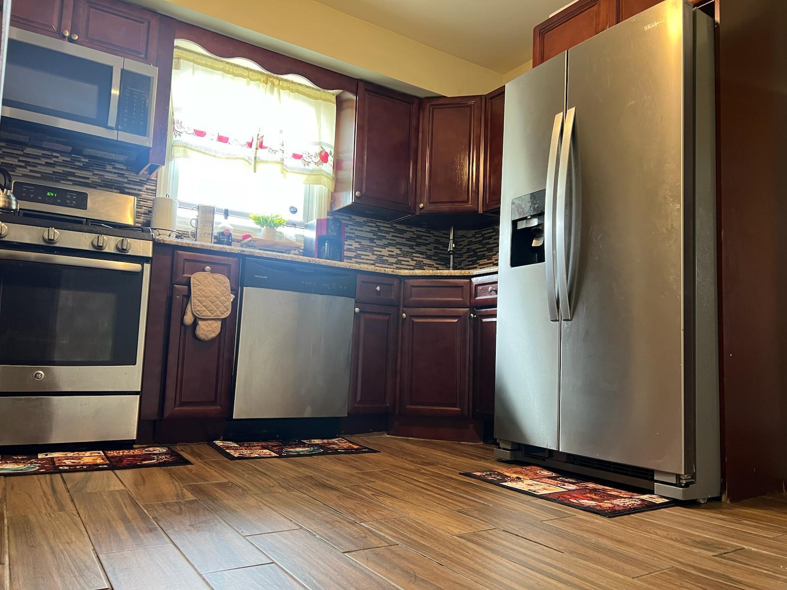 Single Family Long Beach  Nassau County, NY 11550, MLS-L3580250-10