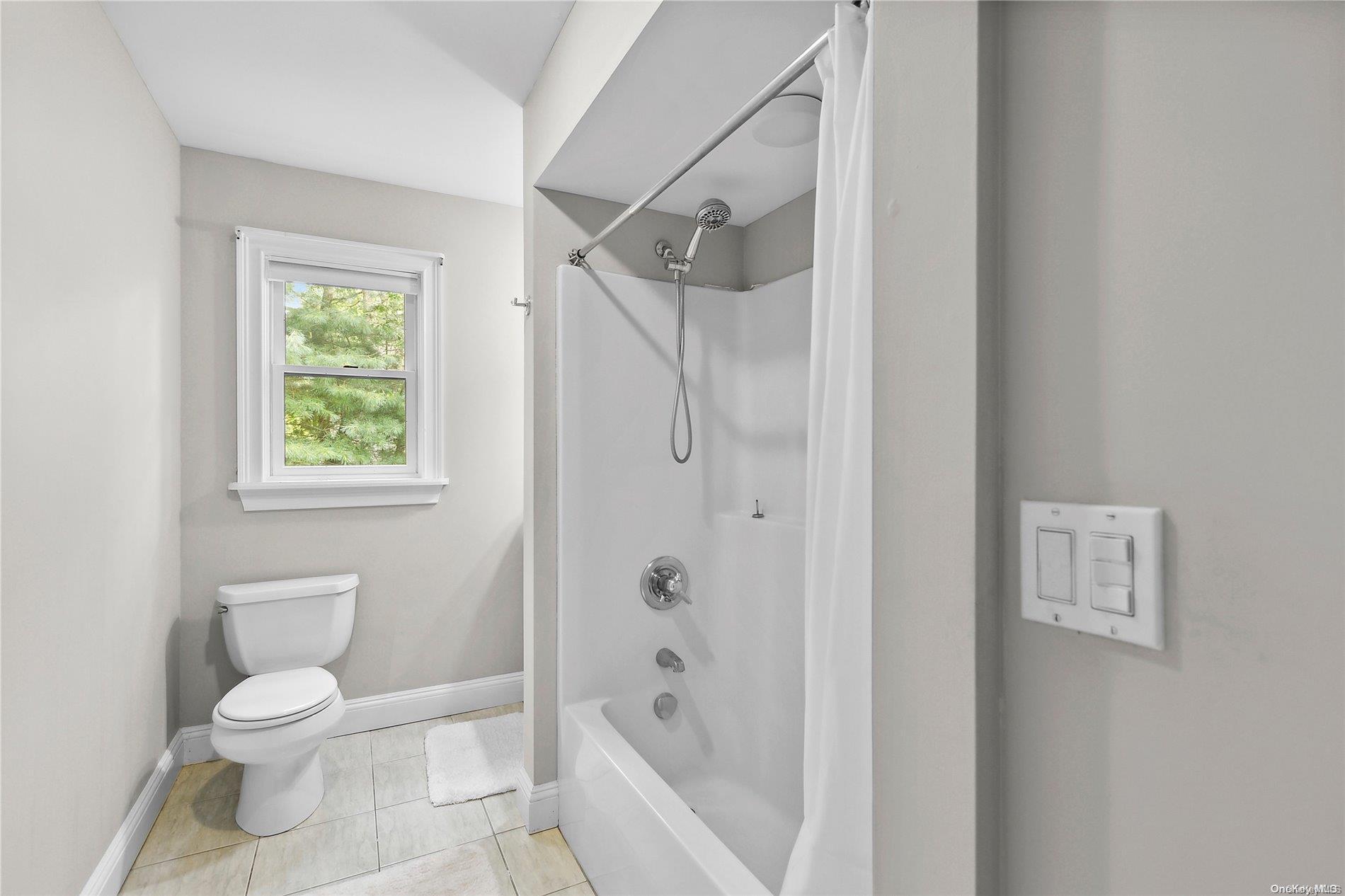Single Family Prospect  Suffolk County, NY 11937, MLS-L3580303-15