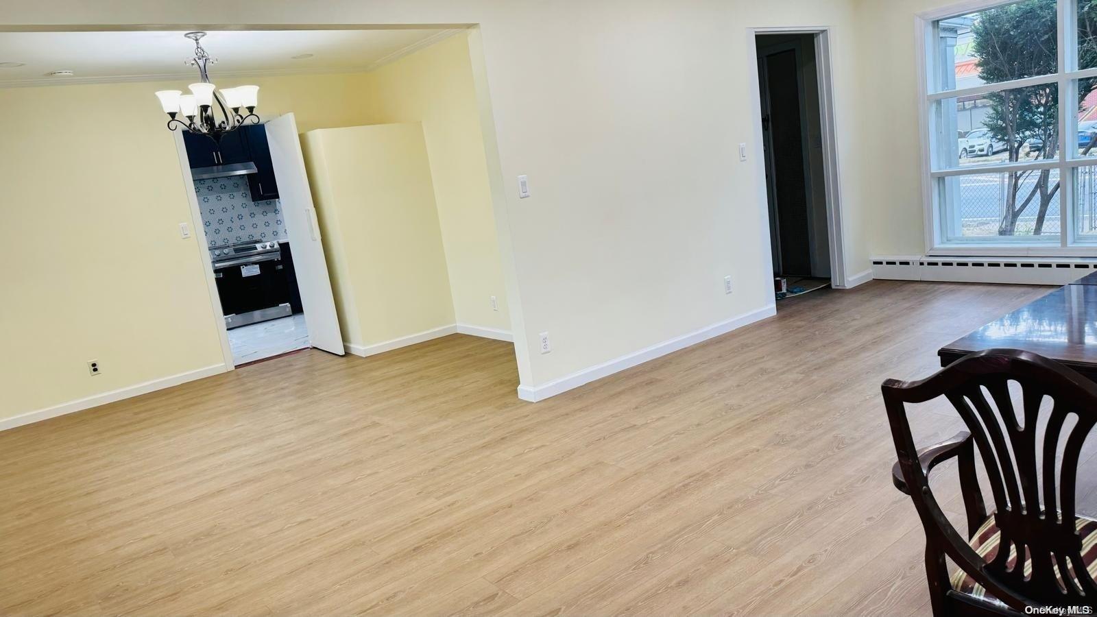 Single Family New Hyde Park  Nassau County, NY 11040, MLS-L3580338-6