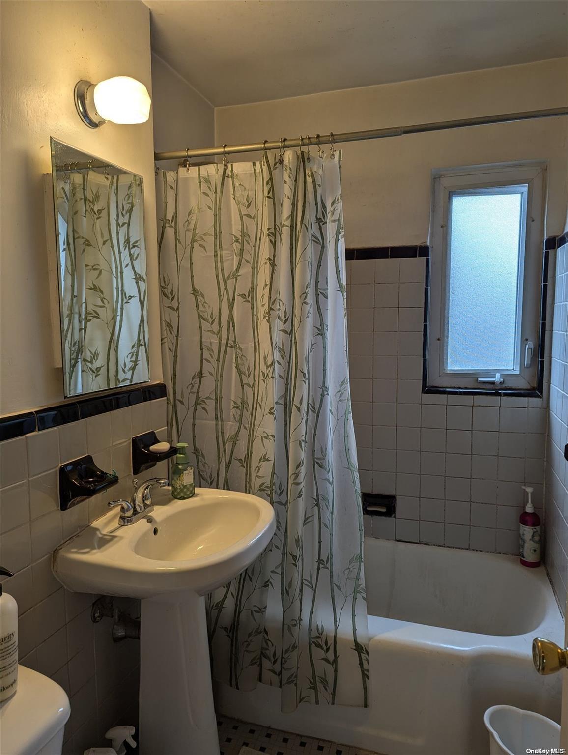 Single Family 138th  Queens, NY 11367, MLS-L3580491-8