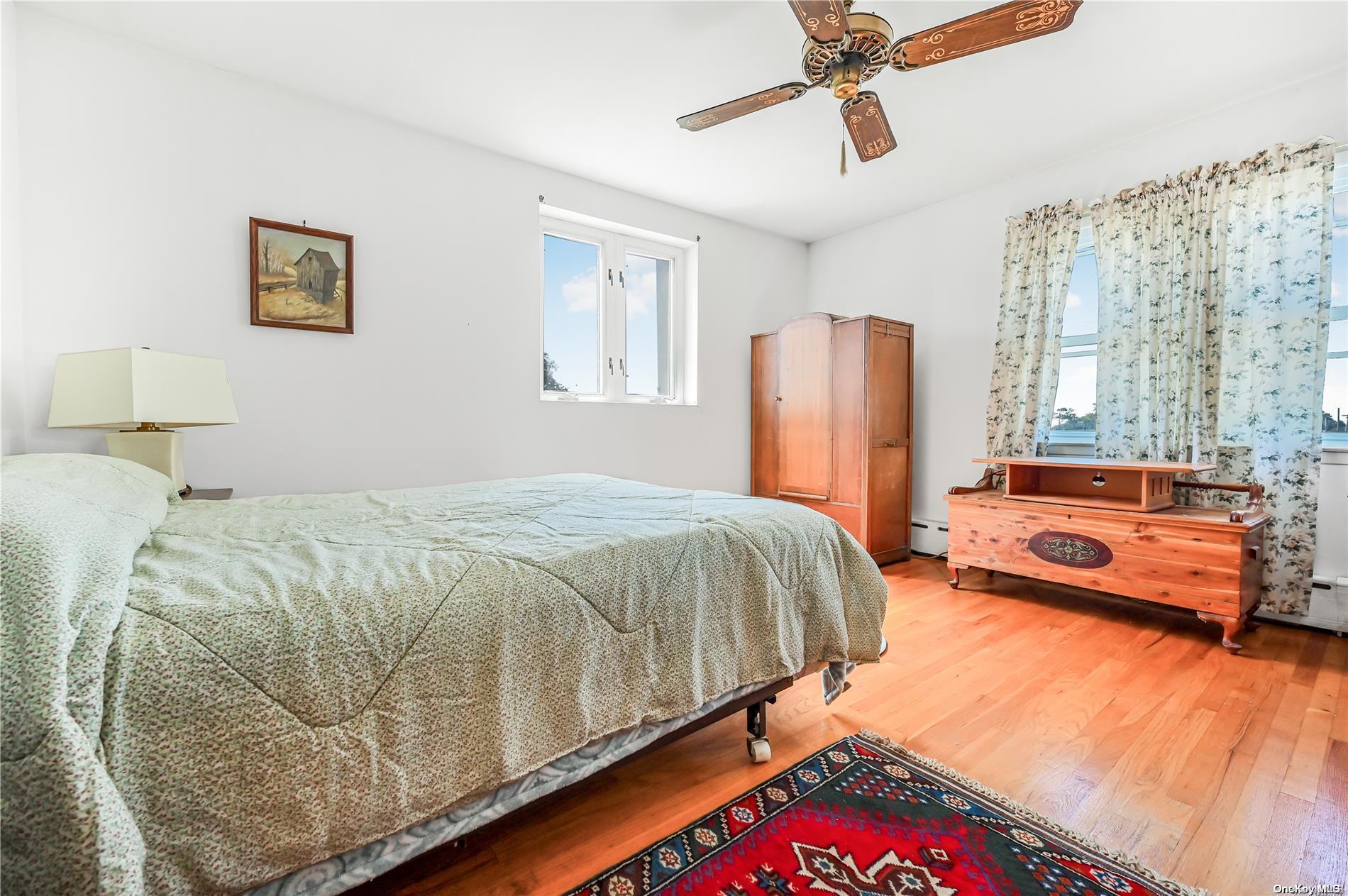 Single Family Lockwood  Queens, NY 11414, MLS-L3580769-16