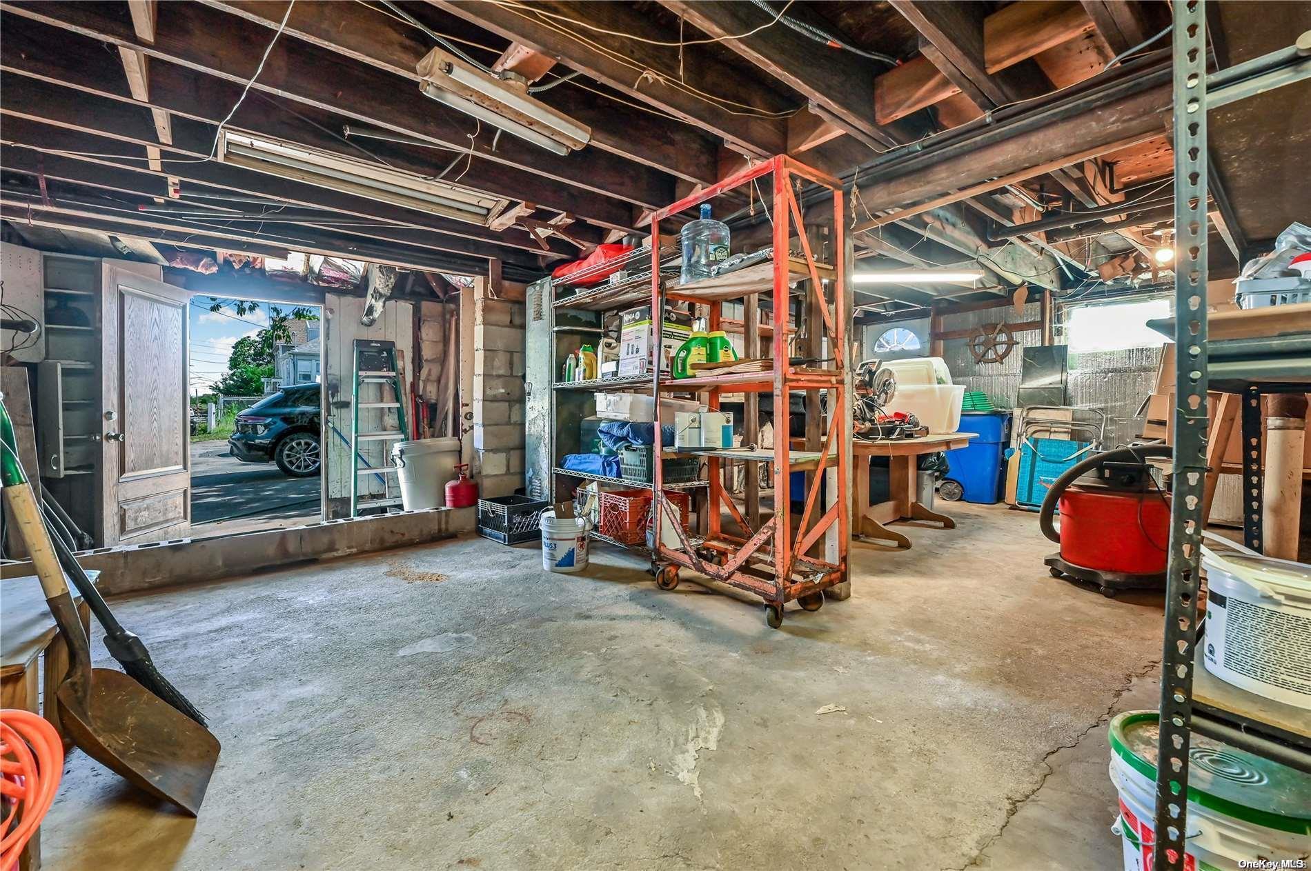 Single Family Lockwood  Queens, NY 11414, MLS-L3580769-24