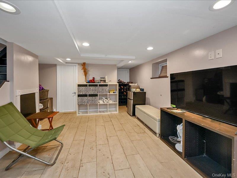 Single Family 133rd  Queens, NY 11436, MLS-L3580783-17