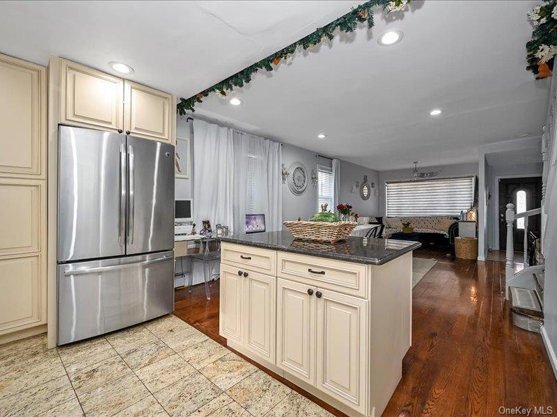Single Family 133rd  Queens, NY 11436, MLS-L3580783-4