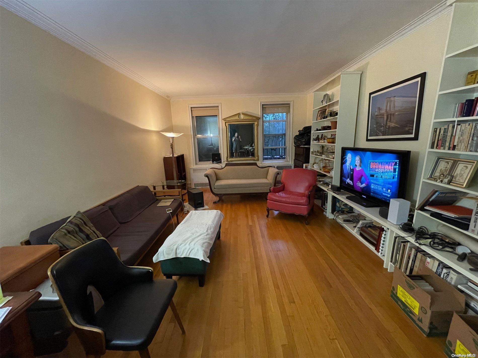 Coop Ocean Parkway  Brooklyn, NY 11218, MLS-L3580995-3