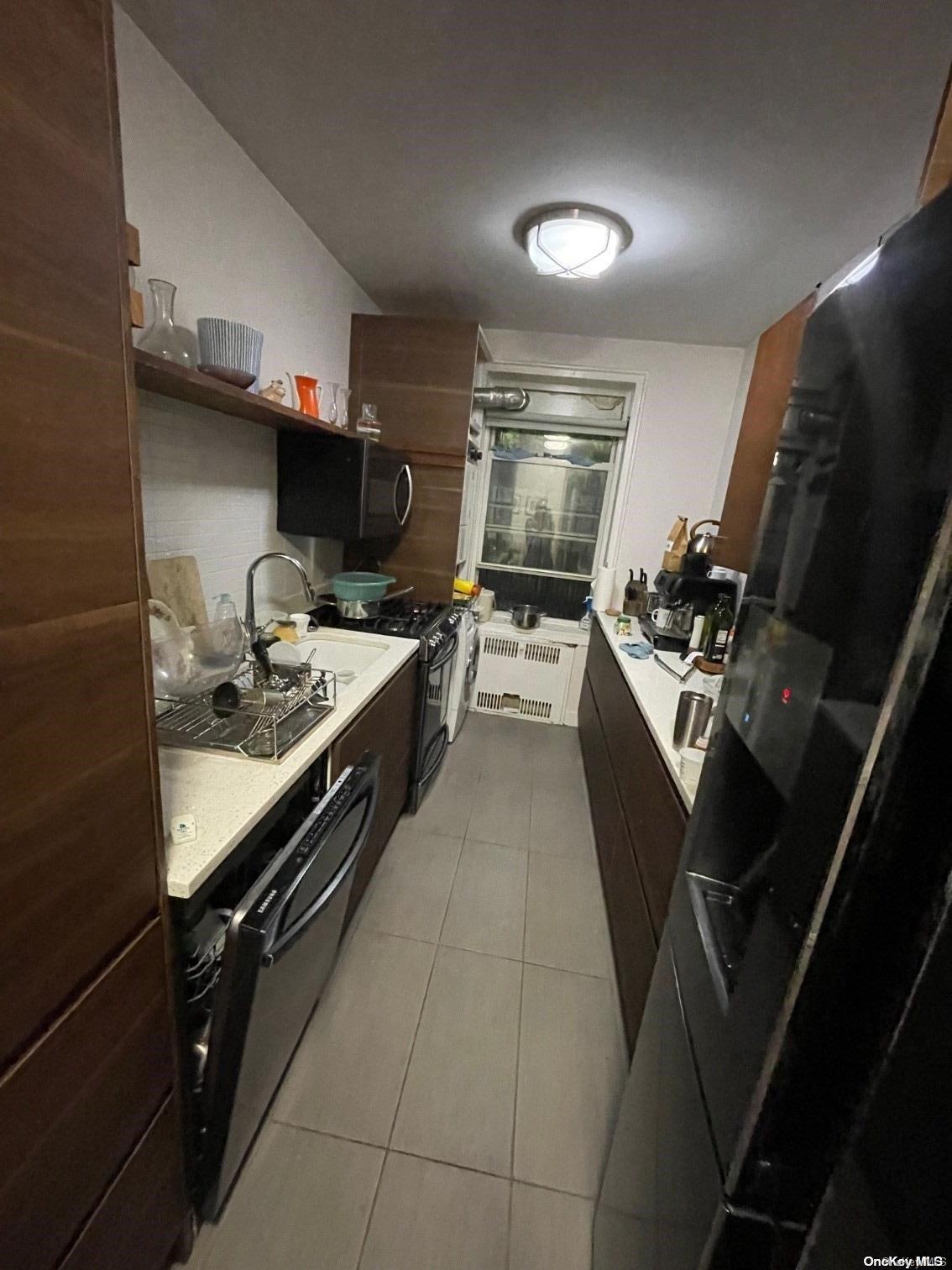 Coop Ocean Parkway  Brooklyn, NY 11218, MLS-L3580995-7