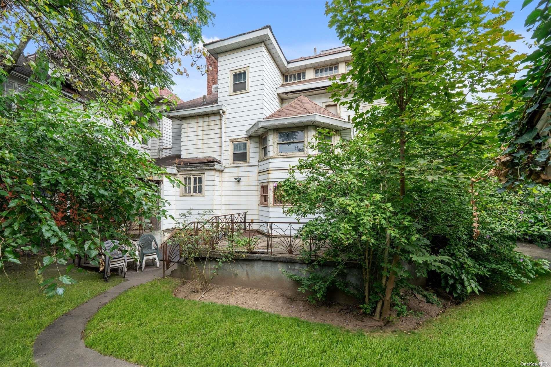 Single Family Albemarle  Brooklyn, NY 11218, MLS-L3581160-14